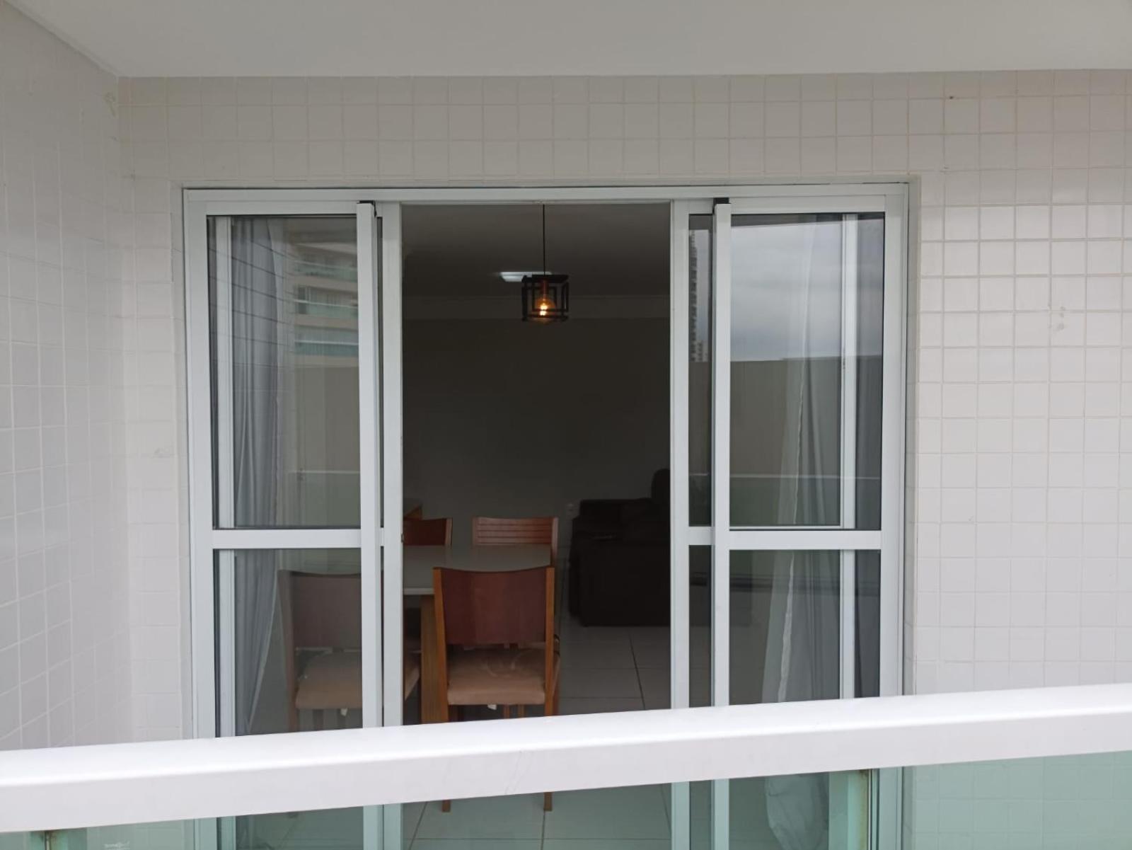Apartamento Pe Na Areia, Wi-Fi E Garagem Privativa Inicio Da Praia Do Morro グアラパリー エクステリア 写真
